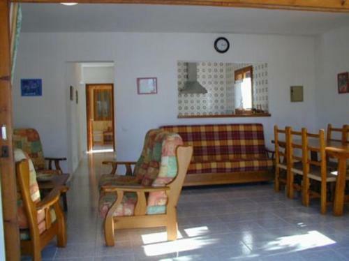 Cala Vadella Villa Sleeps 8 Pool Air Con