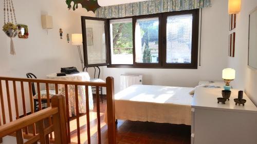 Calella De Palafrugell Villa Sleeps 8