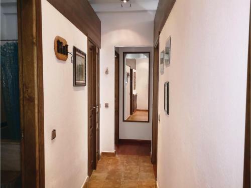 Three-bedroom Holiday Home In Algatocin