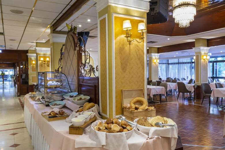 Hotel Kapetanios Odyssia