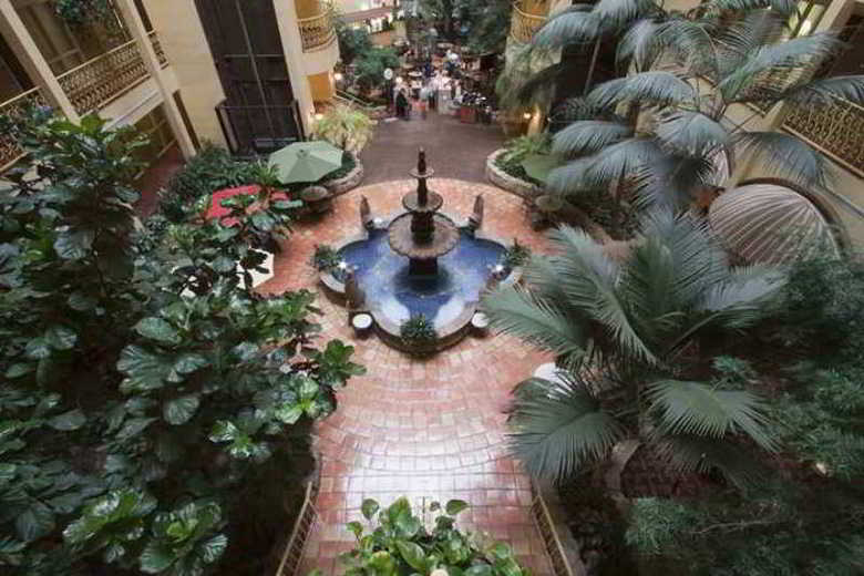 Hotel Embassy Suites Denver-aurora