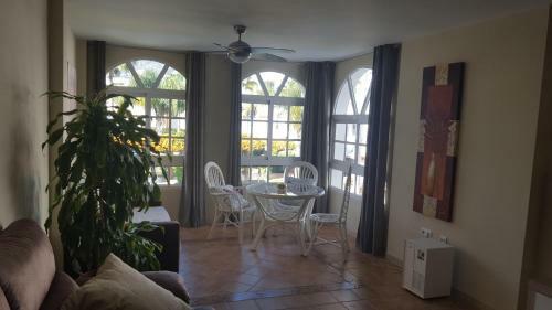 Bonito Apartamento Cerca La Playa