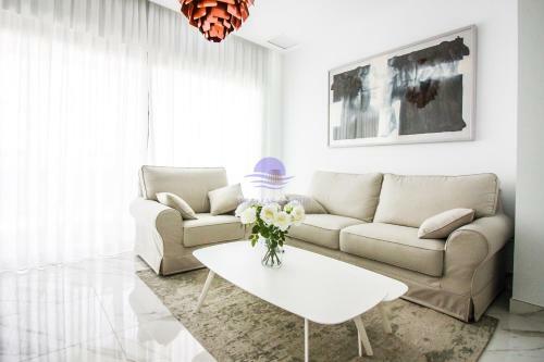 Beach Apartment In Sunset Drive, Benidorm