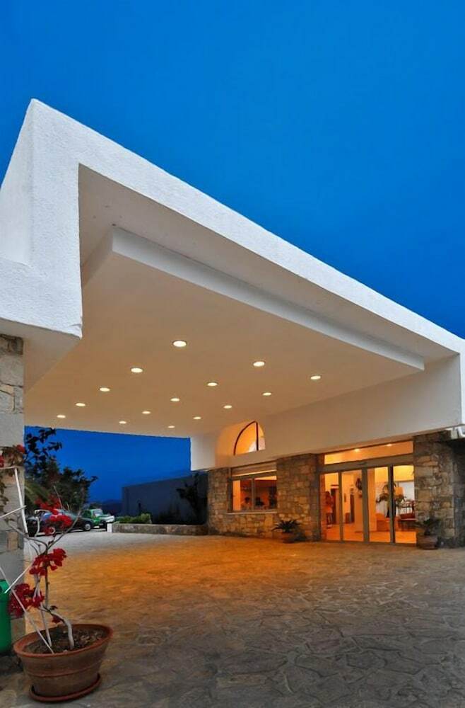Istron Bay Hotel