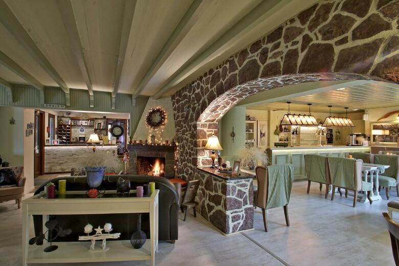 Boutique Hotel Skamnos