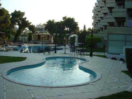 Oasis Hotel Apartments