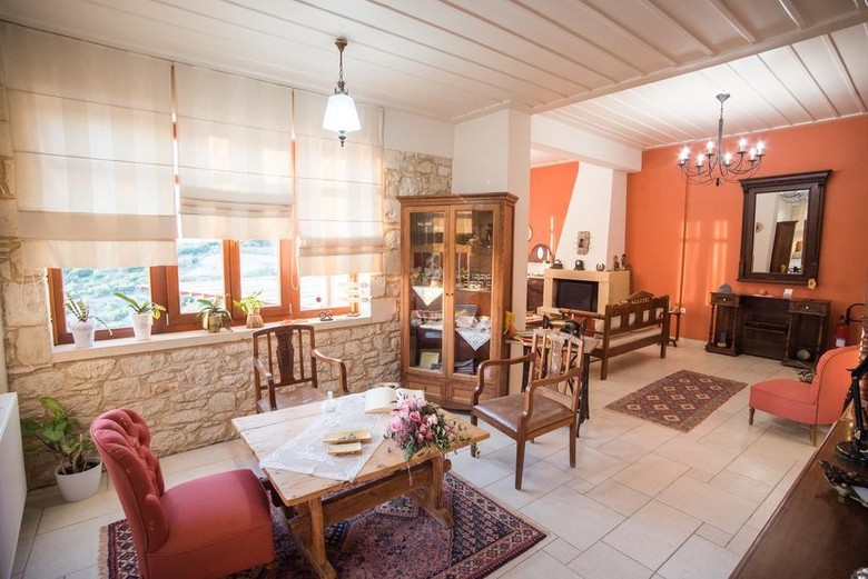 Hotel Katalagari Country Suites
