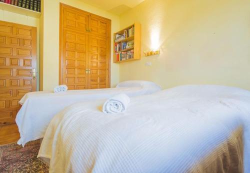 Casas De Torrat Villa Sleeps 8 Pool