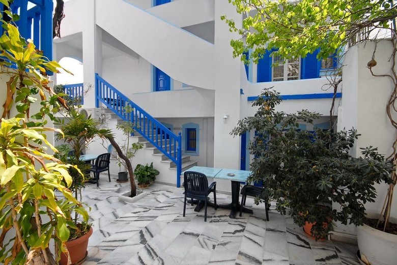 Hotel Barbouni