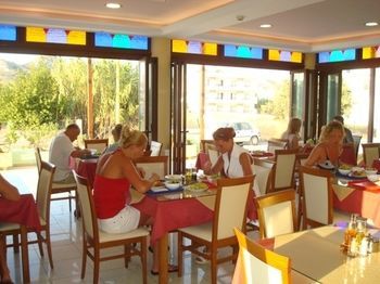 Hotel Grecian Fantasia Resort