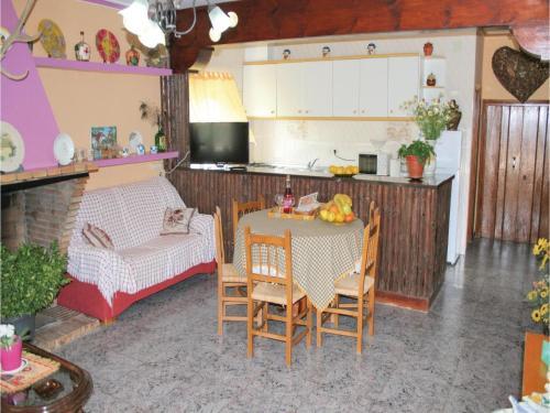 Two-bedroom Holiday Home In El Gastor