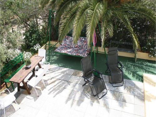 Two-bedroom Holiday Home In El Gastor