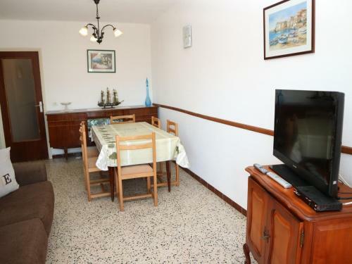 Apartamento Rosas III 6 6