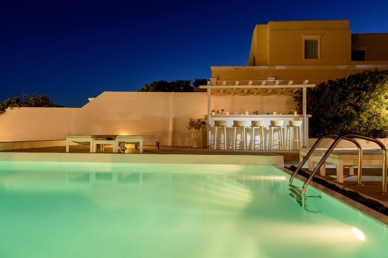 Hotel Aria Suites