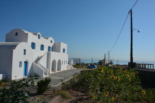 Hotel Artemis Village