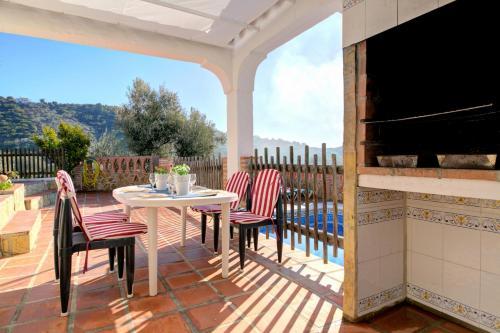 Villa White Stone