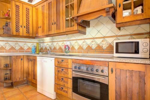 Villa White Stone