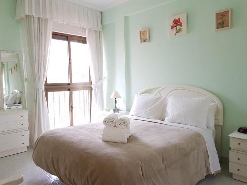 Apartamento Sky-high Seaside Getaway In Fuengirola!