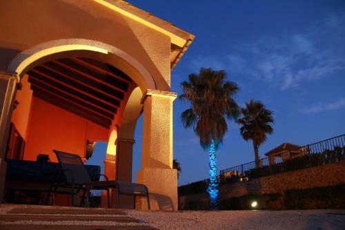 Villa Romantica - Hacienda Del Alamo Golf Resort