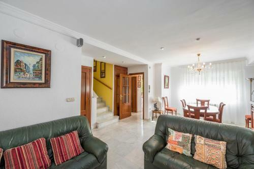 Casa La Solana, Con Piscina Privada.