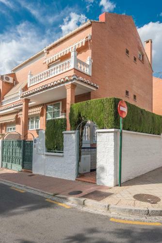 Casa La Solana, Con Piscina Privada.