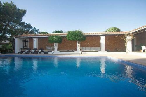 Ibiza Town Villa Sleeps 9 Pool Air Con Wifi