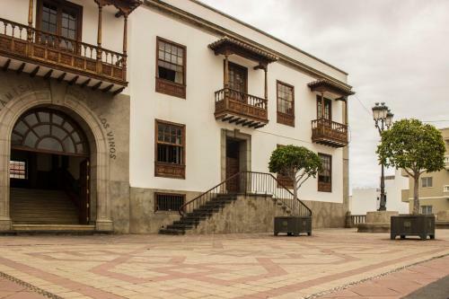 Drago Light Apartments