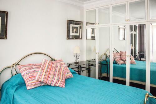 Sky Center Apartments