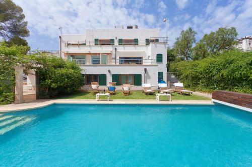 Villa Ses Gerres Beach House