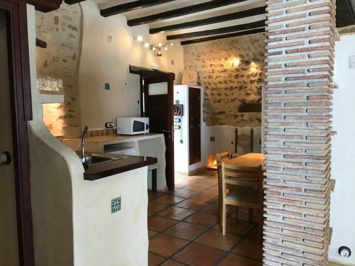 No 2 Spacious And Airy Apartment In Javea Medieval Village