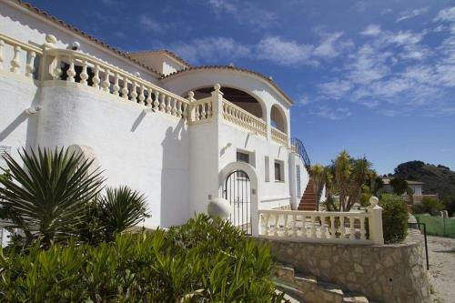 Villa Vistas Al Valle 2p