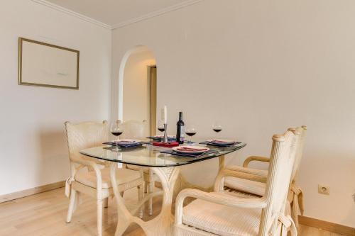 Apartamento Atenea @edificio Golden Life