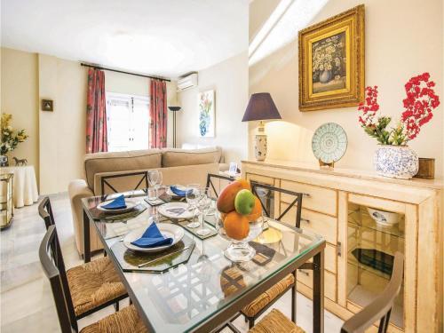 Three-bedroom Apartment In Jerez De La Frontera
