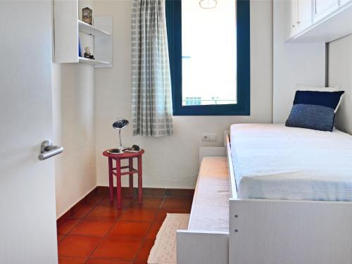 Apartment Apartament Sant Jordi