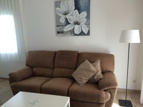 Villa Montserrat 2-st. Mart� D'emp.