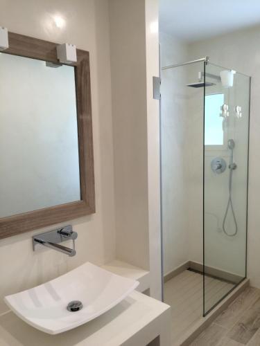 Villa Montserrat 2-st. Mart� D'emp.