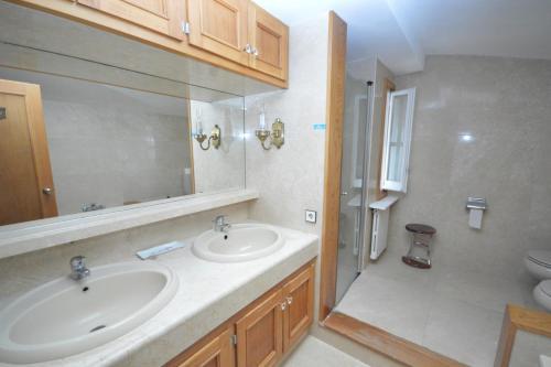 Bonito Y Espacioso Apartamento En Primera L�nea D