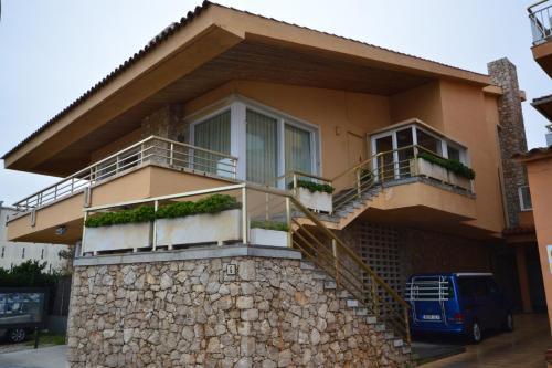 Bonito Y Espacioso Apartamento En Primera L�nea D
