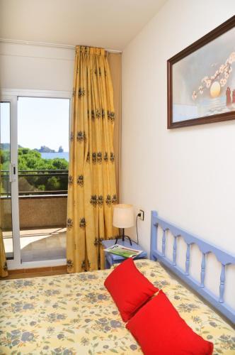 Rvhotels Apartamentos La Pineda