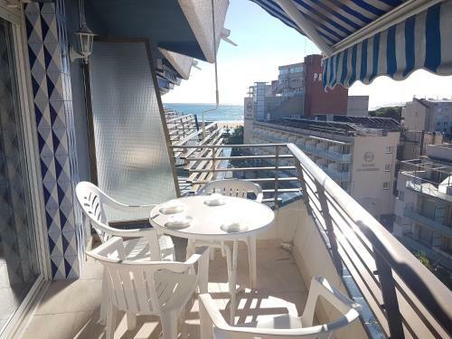 Apartamento Rocamaura Iv-6-2 Inmoestartit
