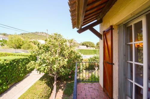 Villa Sistach Rentals Casa Oliveres