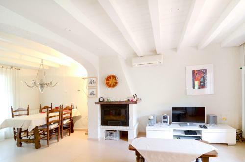 Villa Sistach Rentals Casa Oliveres