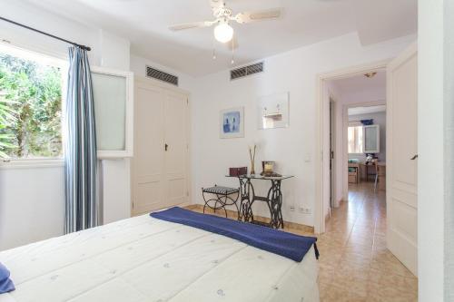 Orient - Excelent Villa In Marratx�