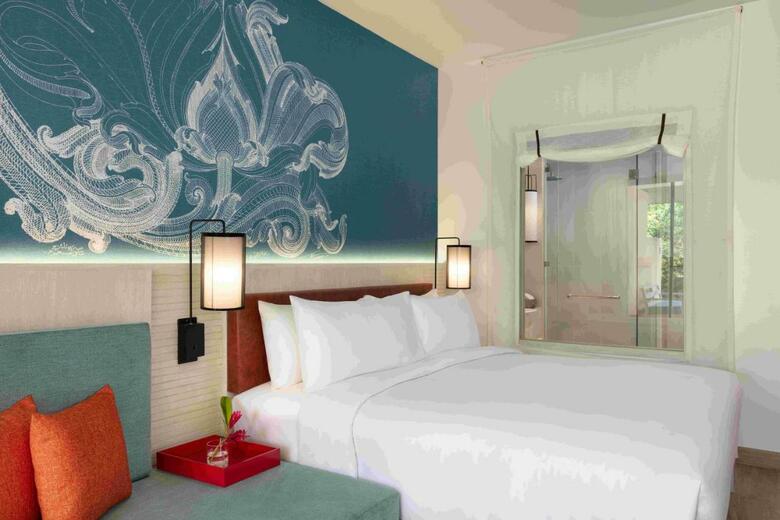 Hotel Crown Lanta Resort And Spa