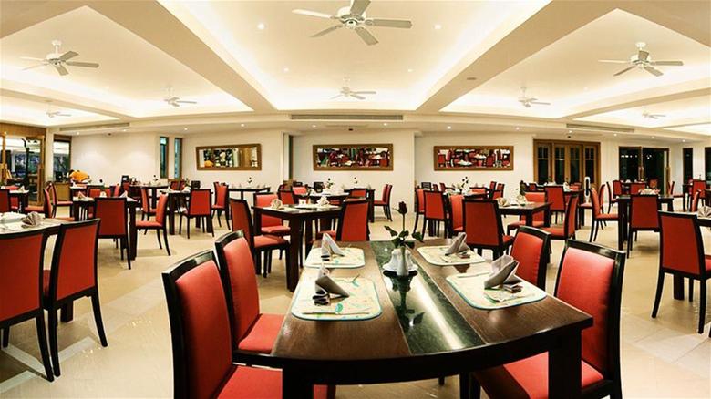 Hotel Duangjitt Resort And Spa