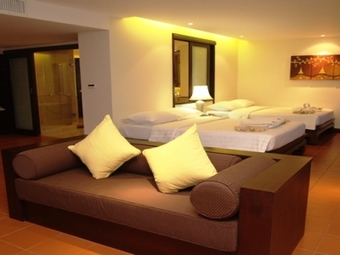 Hotel Duangjitt Resort And Spa