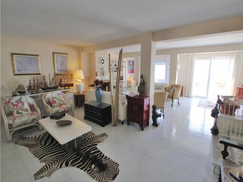 Six-bedroom Holiday Home In La Manga