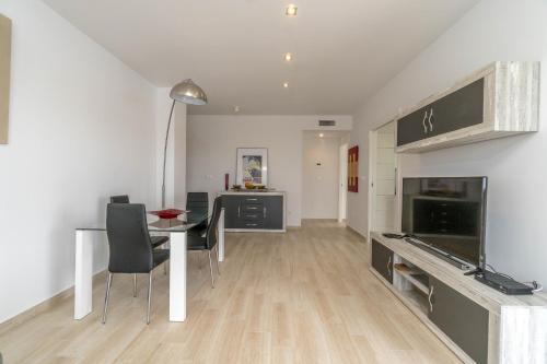 Torrelamata Apartment Sleeps 4 Pool Wifi