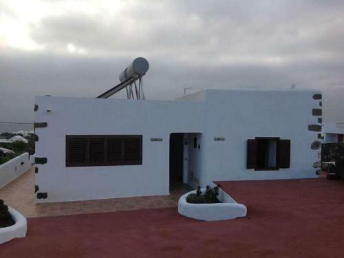 Las Brenas Villa Sleeps 2 Wifi T691366
