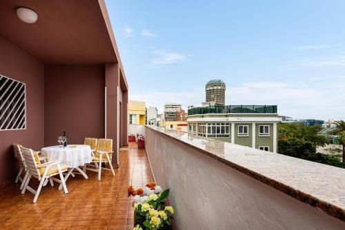 Apartment Calle Nicol�s Est�vanez